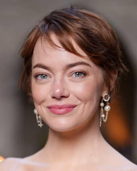 fall makeup trends groomed brows on emma stone